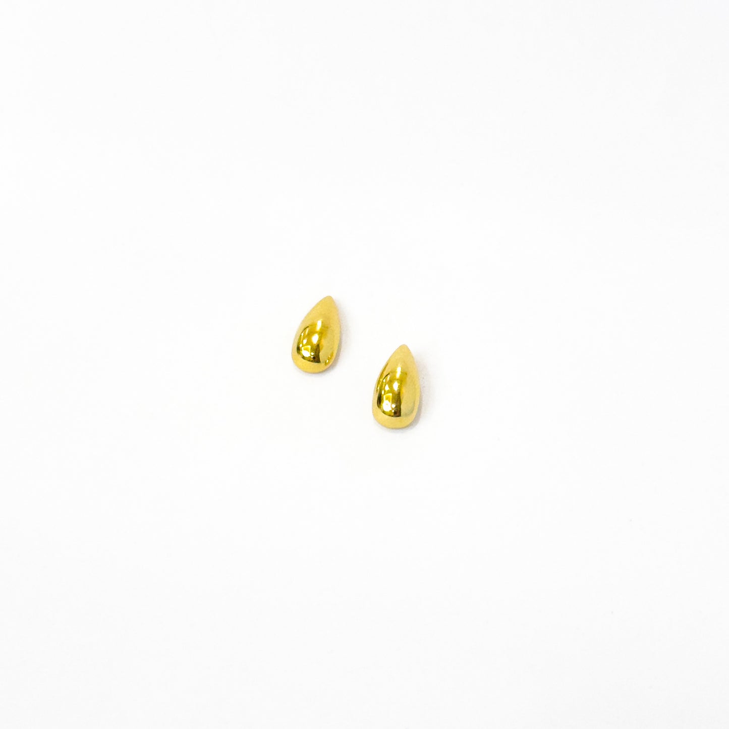 أقراط فيورا