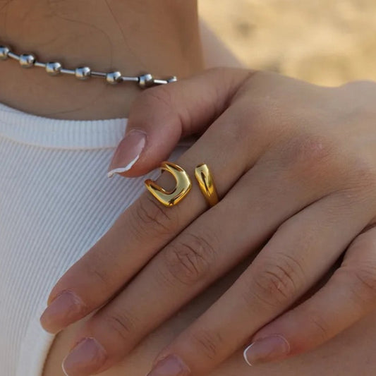 خاتم إيليزيا